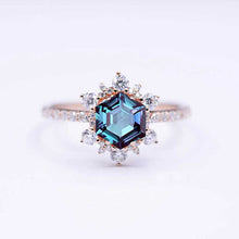 Load image into Gallery viewer, clio-https://clio.giliarto.com/ring/1/701