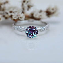 Load image into Gallery viewer, Ornamental Alexandrite Gold Engagement Ring