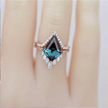 Load image into Gallery viewer, 14K Gold 5 Carat Kite Alexandrite Halo Engagement Ring, Eternity Ring Set. Fairy Tale Nontraditional Ring