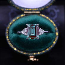 Load image into Gallery viewer, 3Ct Emerald Shape Step Cut Alexandrite Gold Engagement Ring