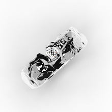 Load image into Gallery viewer, Diamond Men's  14K White Gold  Ring. - Giliarto