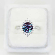 Load image into Gallery viewer, 5 Carat Round Alexandrite Halo Gold Engagement Ring