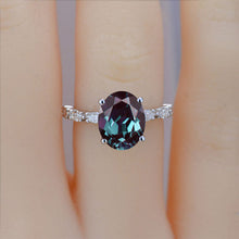Load image into Gallery viewer, 3 Carat Oval Shaped Alexandrite White Gold Engagement Ring