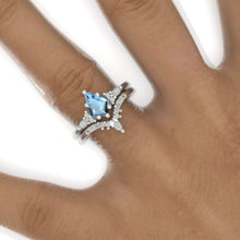 Load image into Gallery viewer, 1 Carat Kite Genuine Aquamarine Engagement Ring. 1CT Fancy Kite Shape Aquamarine Ring Set
