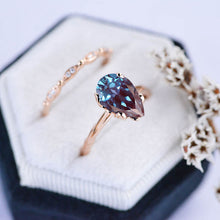 Load image into Gallery viewer, 3 Carat Pear Alexandrite Engagement Eternity Rose Gold Ring Set