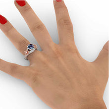 Load image into Gallery viewer, 2.0 Carat Alexandrite Gold Engagement Ring