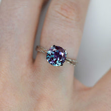 Load image into Gallery viewer, 2 Carat Alexandrite Engagement Ring