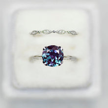 Load image into Gallery viewer, 2 Carat Light Alexandrite Engagement Eternity Gold Rings Set