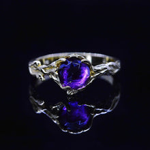 Load image into Gallery viewer, Silver Dainty Natural Amethyst Ring. Round Amethyst Floral Twig Ring