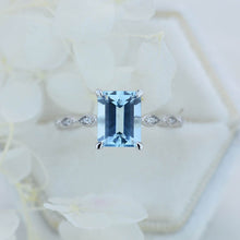 Load image into Gallery viewer, 3Ct Emerald cut Aquamarine ring, Aquamarine solitaire ring, natural aquamarine ring, genuine aquamarine emerald cut vintage ring