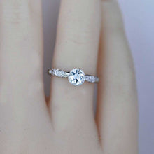 Load image into Gallery viewer, Ornamental Genuine Natural Aquamarine Giliarto Gold Engagement Ring