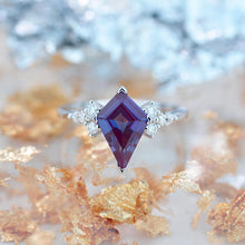 Load image into Gallery viewer, 3 Carat Kite Alexandrite Engagement Ring. 3CT Fancy Shape Alexandrite Ring