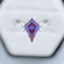Load image into Gallery viewer, 3 Carat Kite Alexandrite Engagement Ring. 3CT Fancy Shape Alexandrite Ring