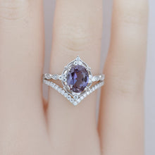 Load image into Gallery viewer, 14K White Gold Ring 2CT Oval Vintage Wedding Ring, Oval Alexandrite Halo Engagement Ring Set
