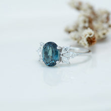 Load image into Gallery viewer, 2 Carat Oval Teal Sapphire Halo Vintage Cluster 14K White Gold Engagement Ring