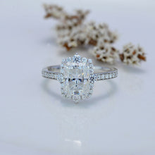Load image into Gallery viewer, 3 Carat Giliarto Radiant Cut Moissanite Halo Engagement Ring