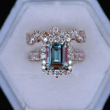 Load image into Gallery viewer, 3Ct Alexandrite Engagement Ring. Halo Emerald Cut Alexandrite 14K Rose Gold Engagement Ring Set