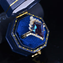 Load image into Gallery viewer, 14K Gold 4 Carat Kite Alexandrite Halo Engagement Ring, Eternity Ring Set