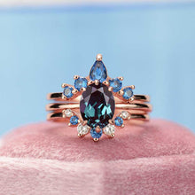Load image into Gallery viewer, 3 Carat Oval Vintage Alexandrite Gold  Ring- Three Ring Set