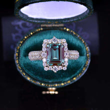 Load image into Gallery viewer, 3Ct Alexandrite Engagement Ring Halo Emerald Step Cut Alexandrite Engagement Ring