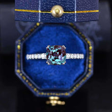 Load image into Gallery viewer, clio-https://clio.giliarto.com/ring/1/69_Cushion7