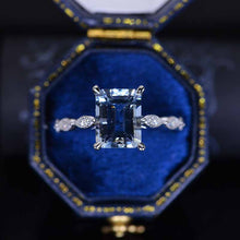 Load image into Gallery viewer, 2Ct Emerald cut Aquamarine ring, Aquamarine solitaire ring, natural aquamarine ring, genuine aquamarine emerald cut vintage ring