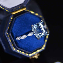 Load image into Gallery viewer, 2Ct Emerald cut Aquamarine ring, Aquamarine solitaire ring, natural aquamarine ring, genuine aquamarine emerald cut vintage ring