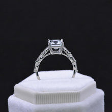 Load image into Gallery viewer, 3Ct Emerald cut Aquamarine ring, Aquamarine solitaire ring, natural aquamarine ring, genuine aquamarine emerald cut vintage ring