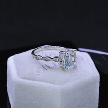 Load image into Gallery viewer, 3Ct Emerald cut Aquamarine ring, Aquamarine solitaire ring, natural aquamarine ring, genuine aquamarine emerald cut vintage ring