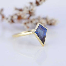 Load image into Gallery viewer, 3 Carat Kite Alexandrite Bezel Solitaire Engagement Ring