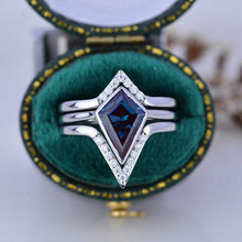 Load image into Gallery viewer, 14K White Gold 3 Carat Kite Vintage Kite Cut Alexandrite Halo Engagement Ring, Three Rings Set