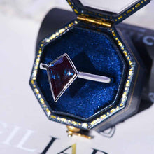 Load image into Gallery viewer, 3 Carat Kite Alexandrite Bezel Solitaire Engagement Platinum Ring