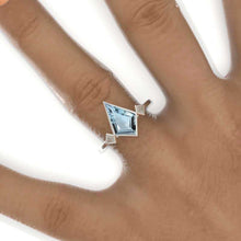 Load image into Gallery viewer, 2.5 Carat Fancy Kite Shield Genuine Natural Aquamarine Engagement Ring. 2.5CT Non Traditional Genuine Natural Aquamarine Ring