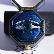 Load image into Gallery viewer, 14K White Gold 3.5 Carat Oval Teal Sapphire Rope Engagement Ring Eternity Ring Set