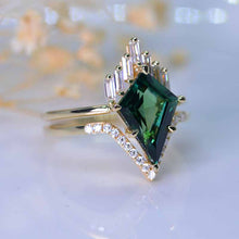 Load image into Gallery viewer, 14K Yellow Gold 5 Carat Kite Teal Sapphire Halo Engagement Ring, Eternity Ring Set