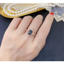 Load image into Gallery viewer, 2Ct Emerald Step Cut Halo Alexandrite ring. Alexandrite ring. Vintage Alexandrite Ring