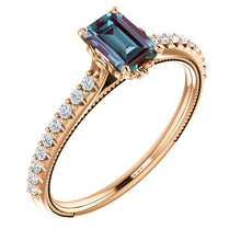 Load image into Gallery viewer, 10K Gold 6x4 mm Emerald Alexandrite Engagement Ring