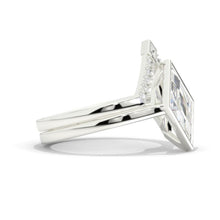 Load image into Gallery viewer, 2.5 Carat Kite Moissanite Engagement Ring. 2.5CT Fancy Kite Shape Moissanite Ring Set