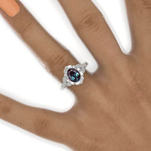 Load image into Gallery viewer, 2  Carat Oval Alexandrite Halo Engagement Ring