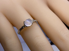Load image into Gallery viewer, Silver Dainty Natural Moonstone Ring. Round Moonstone Floral Ring