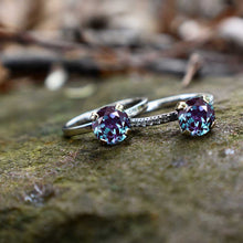 Load image into Gallery viewer, 2.0 Carat Alexandrite Stone 10K White Gold Ring