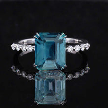 Load image into Gallery viewer, 4Ct Teal Sapphire Engagement Ring