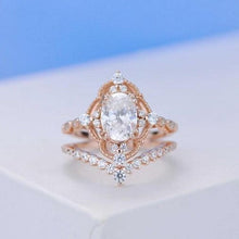 Load image into Gallery viewer, 14K Rose Gold Ring 2CT Oval Vintage Wedding Ring, Oval Moissanite Halo Engagement Ring Anniversary Promise Eternity Gold Ring Set