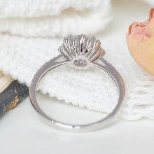 Load image into Gallery viewer, Snowflake Alexandrite Ring/1.0ct Round Cut Alexandrite Halo Ring/Solid 14K White Gold Ring/Art Deco Engagement Ring / Wedding Ring Women