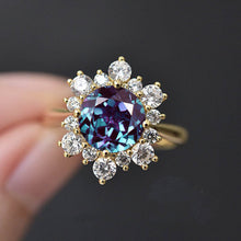 Load image into Gallery viewer, Snowflake Alexandrite Ring/2.0ct Round Cut Alexandrite Halo Ring/Solid 14K White Gold Ring/Art Deco Engagement Ring / Wedding Ring