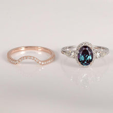 Load image into Gallery viewer, 14K Gold 1.5 Carat Oval Alexandrite Halo Engagement Ring Eternity Ring Set