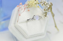 Load image into Gallery viewer, Silver Dainty Natural Moonstone Ring. Round Moonstone Floral Ring