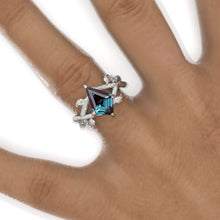 Load image into Gallery viewer, 2.5 Carat Kite Alexandrite Twig Floral 14K White Gold Engagement Ring
