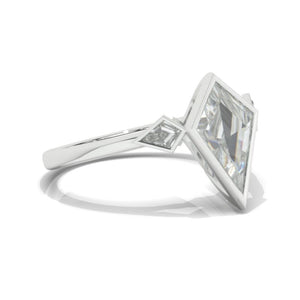 2.5 Carat Kite Shield Moissanite Engagement Ring. 2.5CT Fancy Shape Moissanite Ring