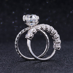 4 Carat Oval Cut Giliarto Moissanite White Gold Engagement Ring Set